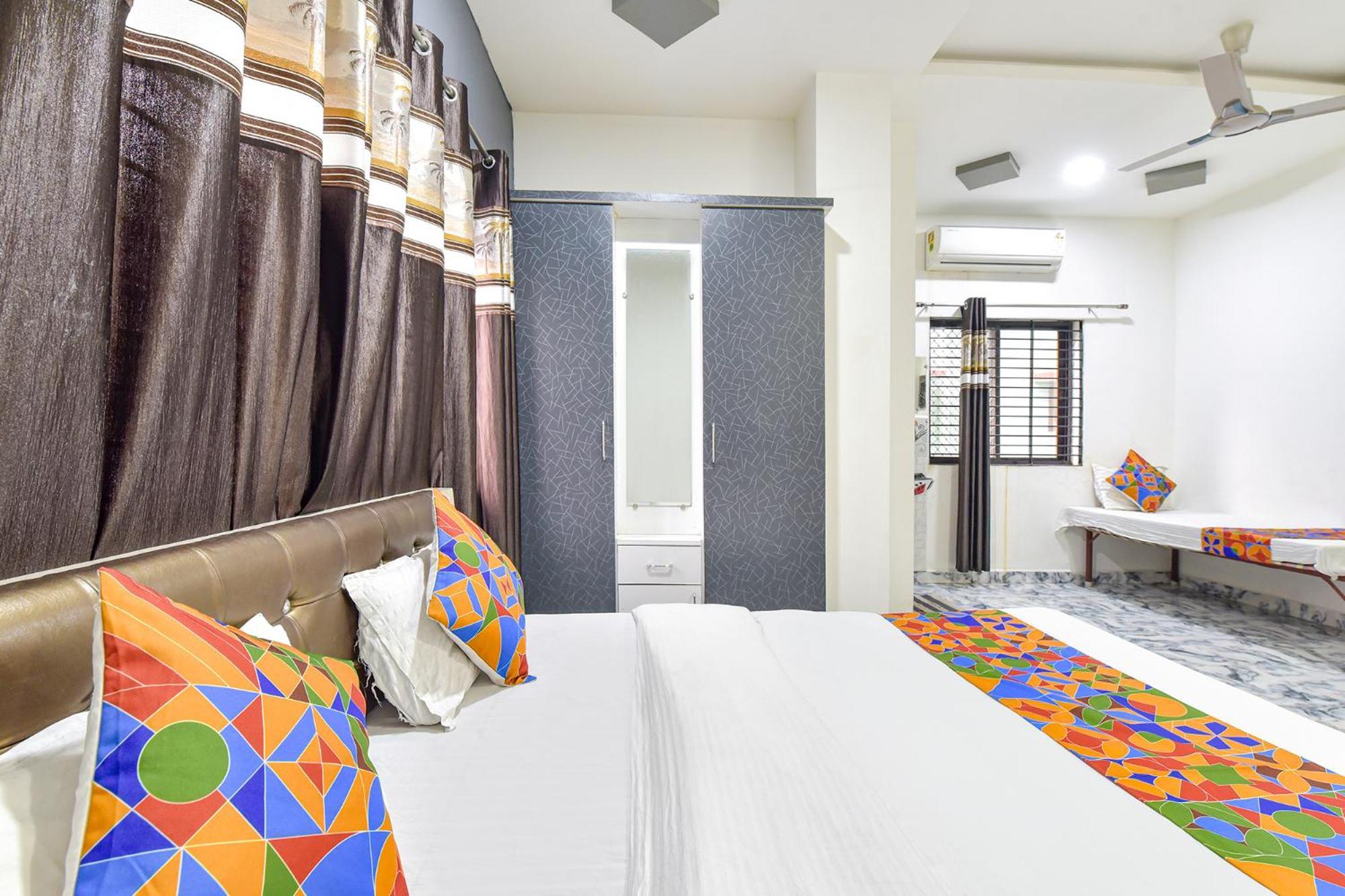 Fabexpress Soni Palace Ujjain Buitenkant foto
