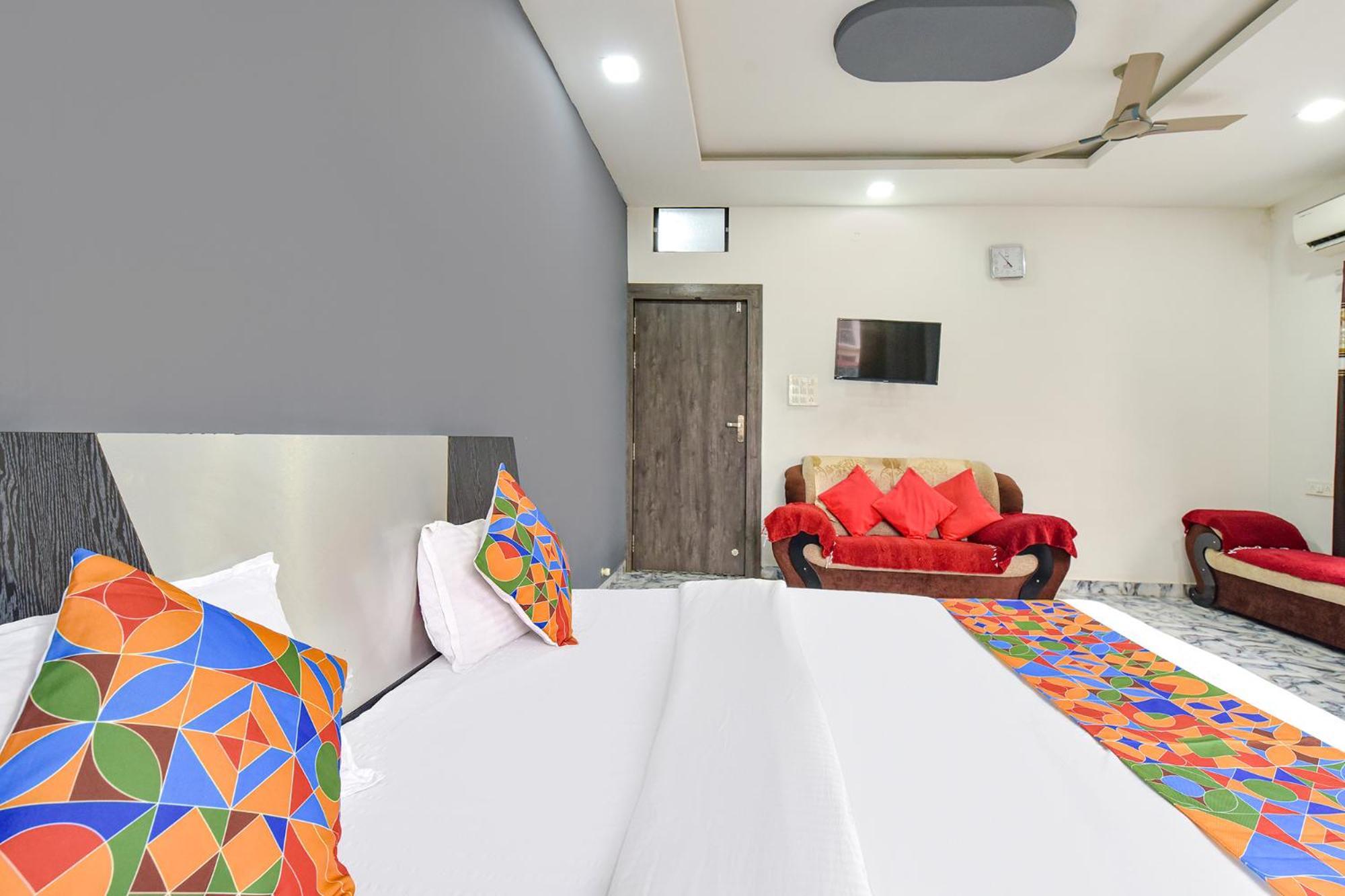 Fabexpress Soni Palace Ujjain Buitenkant foto